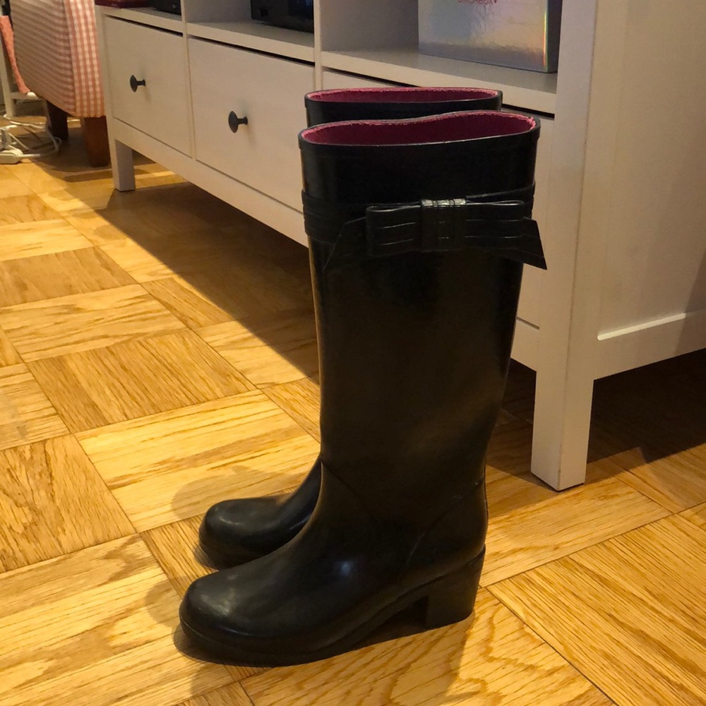 EUC Kate space rain boots with bow